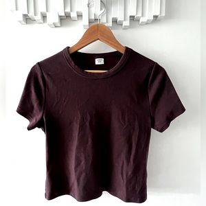 Aritzia / Sunday best plum tee
